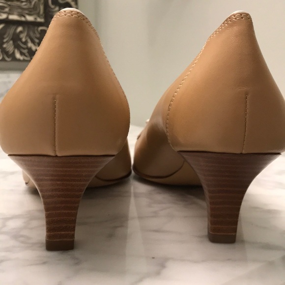 NEW Coach Leather Heels - Picture 5 of 6